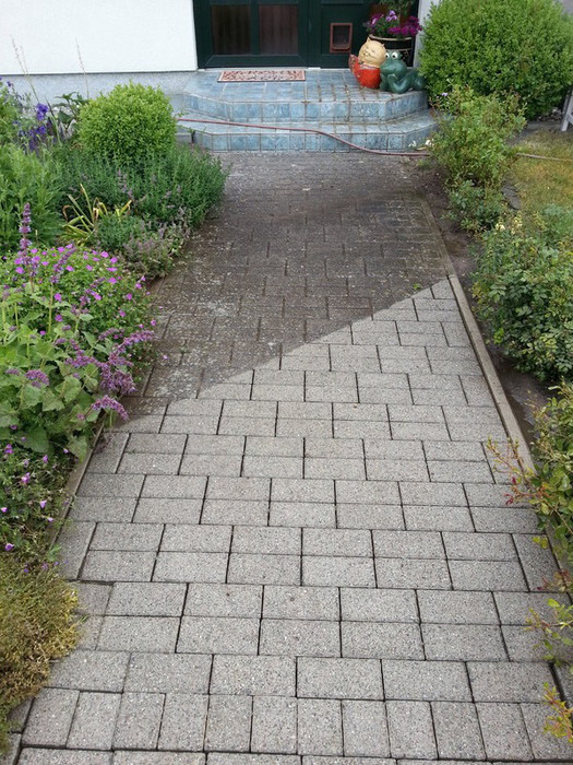 Auffahrten- & Gehwegreinigung